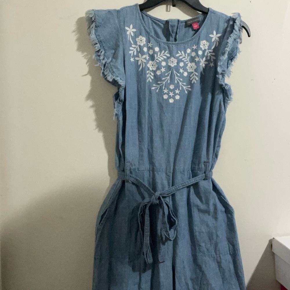 Blue Vince Camuto jumpsuit. - Picture 5 of 5